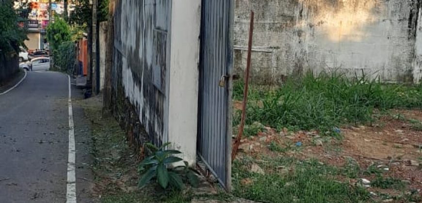 Land for sale THALAWATHUGODA